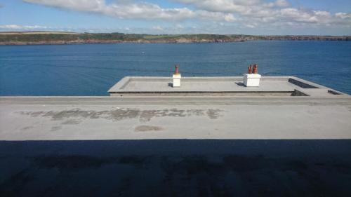 Basic Triple Room with Shared Bathroom