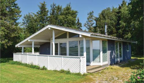 Three-Bedroom Vacation Home 