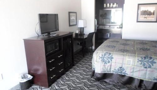 King Room - Disability Access - Non-Smoking