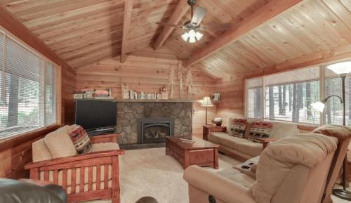 Three-Bedroom Vacation Home 