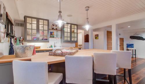 Three-Bedroom Vacation Home 
