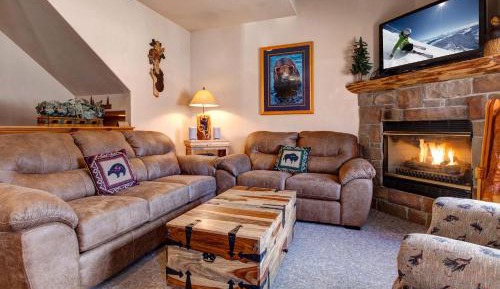 Three-Bedroom Vacation Home 