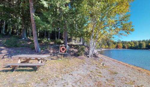 Three-Bedroom Vacation Home 