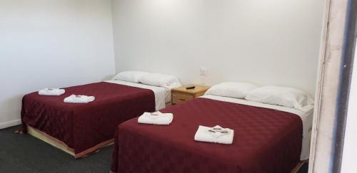 2 Double Beds Non Smoking