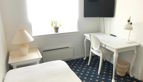 Single Room with Shower