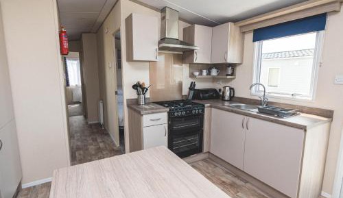 6 Berth Super Deluxe Mobile Home