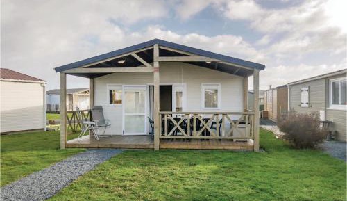 Three-Bedroom Vacation Home 