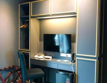 Twin Room with Balcony