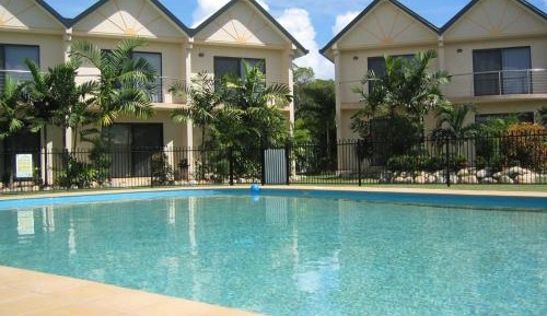 Poolside Villa 2 Bedrooms