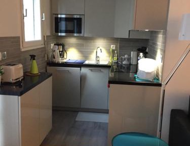 Studio Apartment