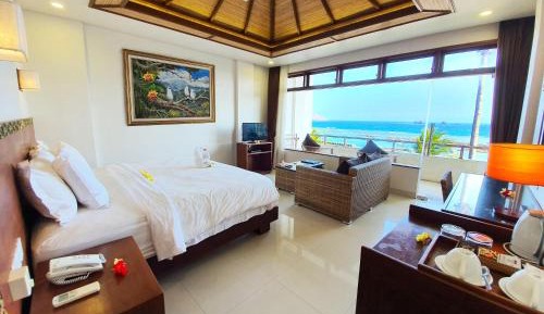 Sky Deluxe Double Room with Sea View
