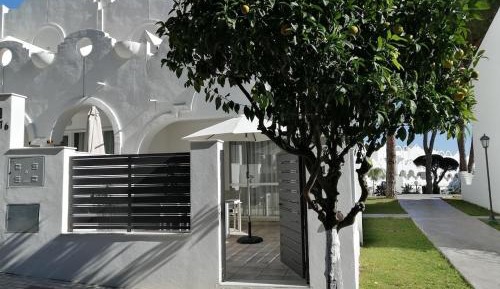 One-Bedroom Villa