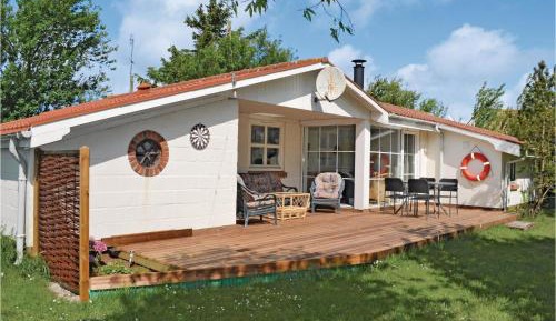 Three-Bedroom Vacation Home 