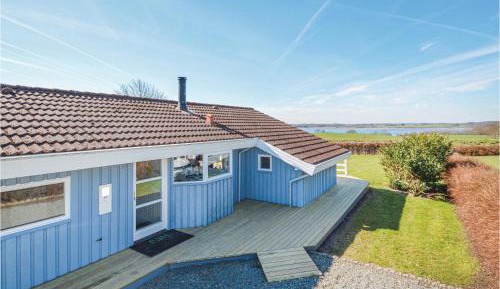 Three-Bedroom Vacation Home 