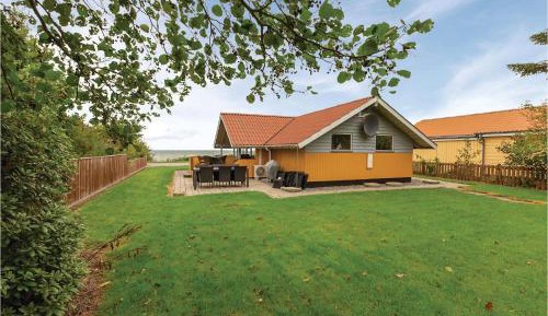 Two-Bedroom Holiday Home