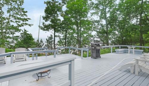 Four-Bedroom Vacation Home
