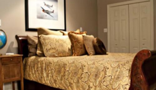 Standard Queen Room