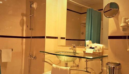 Double or Twin Room - Disability Access