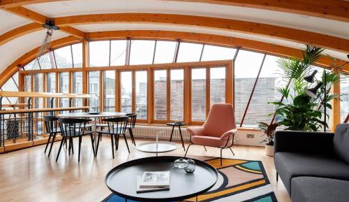 Apartment with Terrace