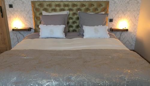 Family Room with Shower