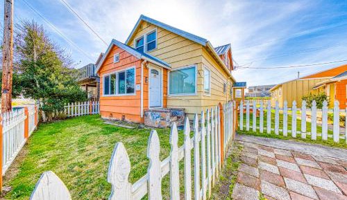 One Bedroom Apartment