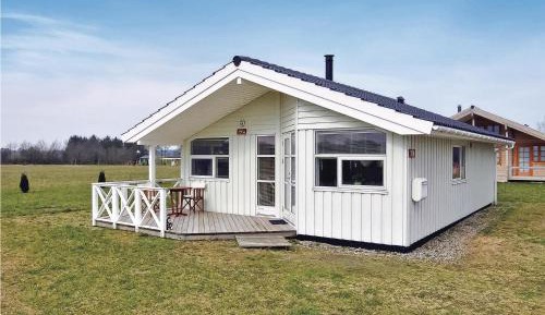 Three-Bedroom Vacation Home 