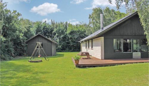 Three-Bedroom Vacation Home 