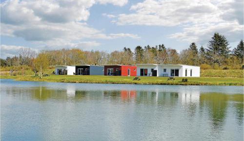 Three-Bedroom Vacation Home 