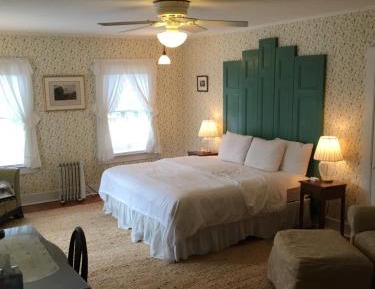 King Room with Lake View