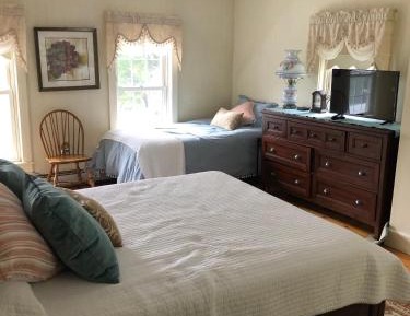 Queen Room