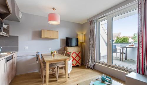 One-Bedroom Duplex Apartment (4 People)