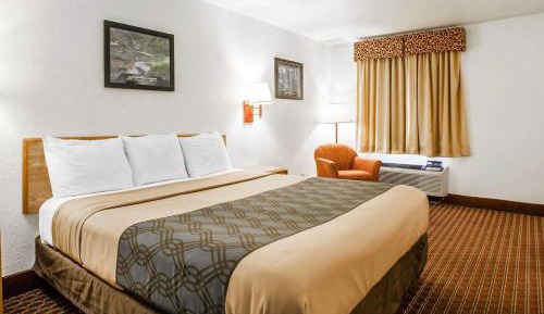 King Room - Non-Smoking