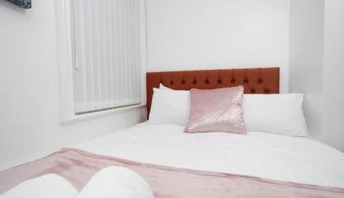 Apartment with Shower