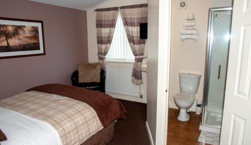 Single Room with Private Bathroom