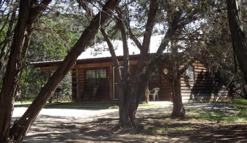 One-Bedroom Cabin