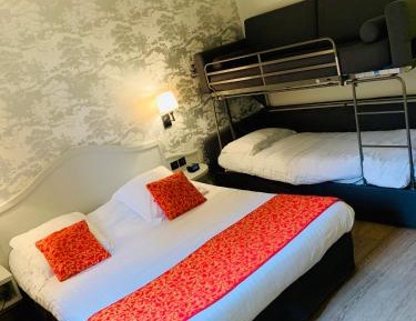 Comfort Triple Room