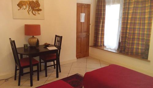 Twin Room with Shower