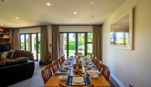 Premium Suite - Black Peak 