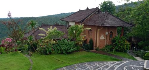 Taman Puri Villa