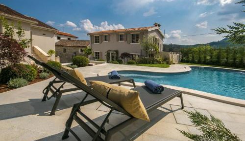 Five-Bedroom Villa
