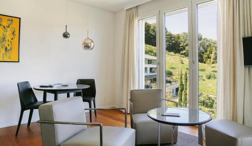 Studio with Balcony