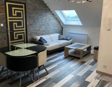 Two-Bedroom Apartment with balneotherapy bathtub