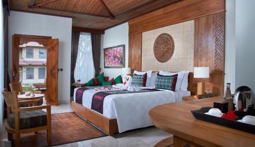 Half Board Package at Deluxe Double or Twin Room with Garden View 