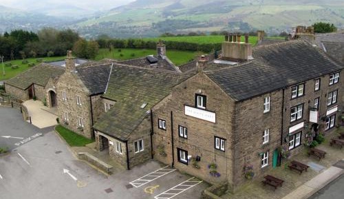 Twin Room with Private Bathroom
