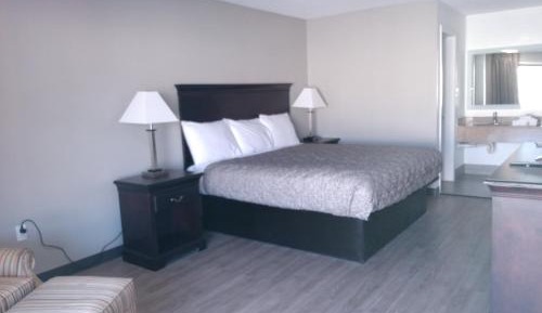 Standard King Room