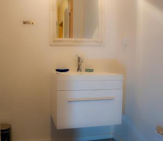 Apartment (6 Adults)