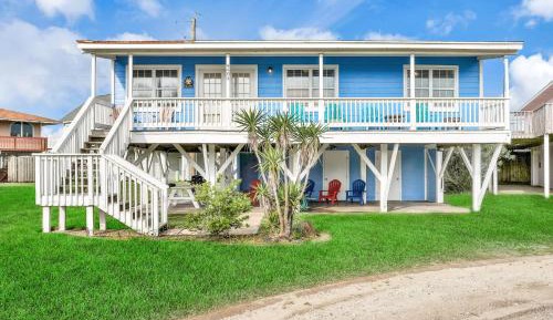 Three-Bedroom Vacation Home 