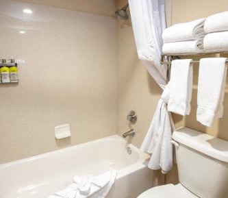 Standard Room with Two Queen Beds