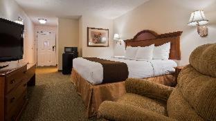 Quadruple Room with Two Queen Beds - Disability Access/Non Smoking
