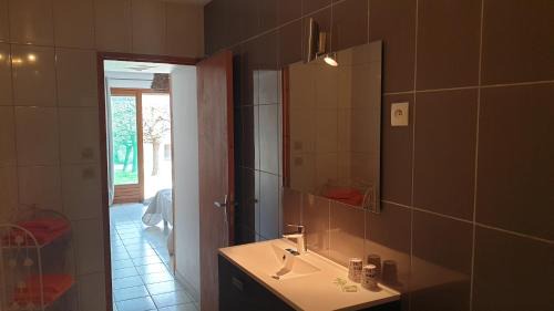 Triple Room with Private Bathroom